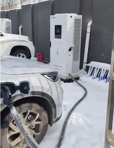 建站案例——颐翠商务中心充电站